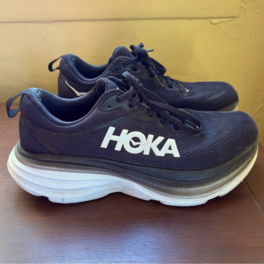 Hoka W Bondi 8 Black/White Athletic Road Running Shoes Size US 8B